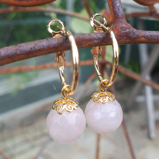 Pia unika hoops 1,8 cm. forgyldte med 18k guld og rosa quartz perler.